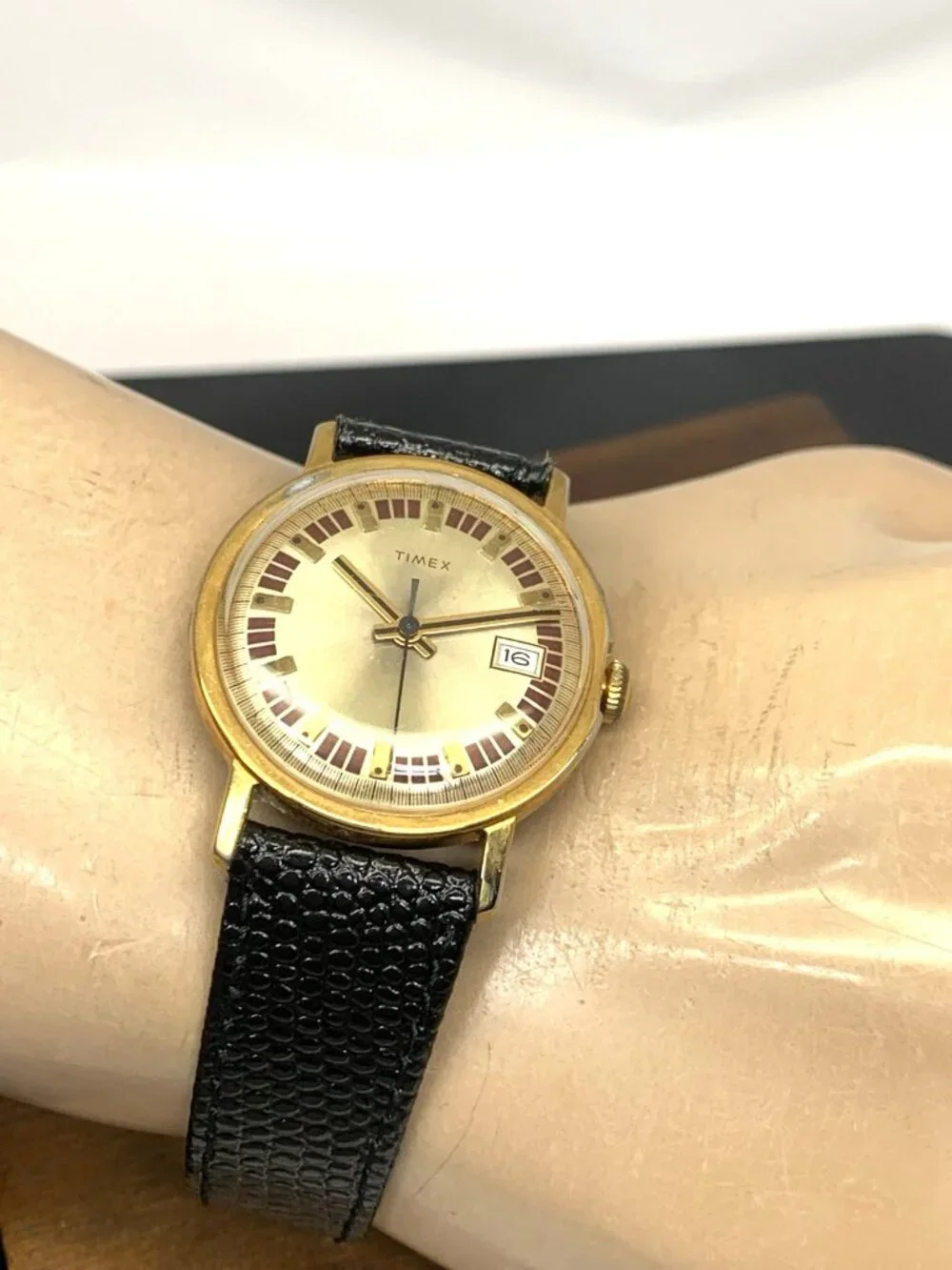 Timex Men's Watch Vintage Manual Wind Gold Dial Black Leather Strap 33mm